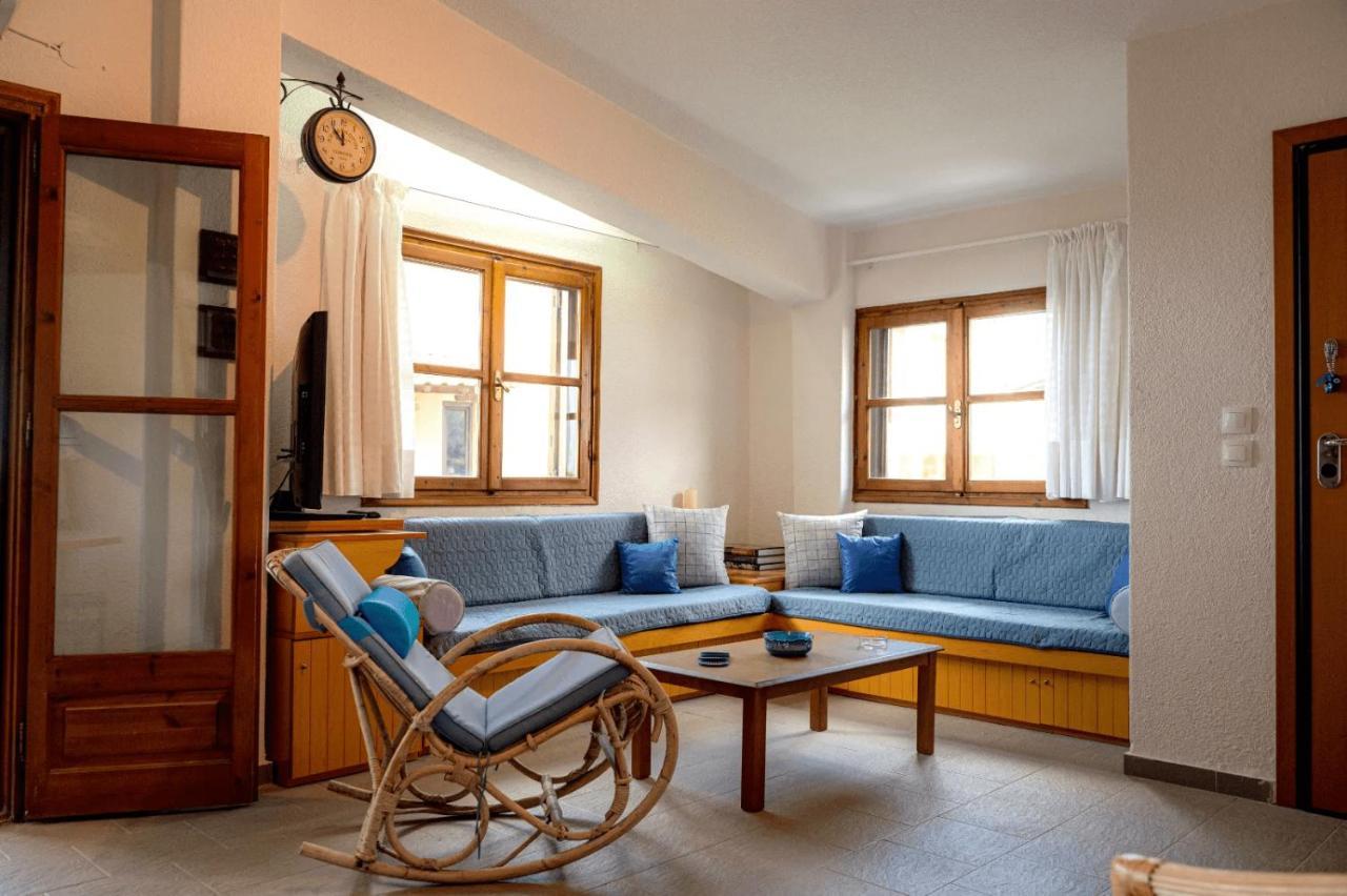 Seahouse With View Daire Psakoudia